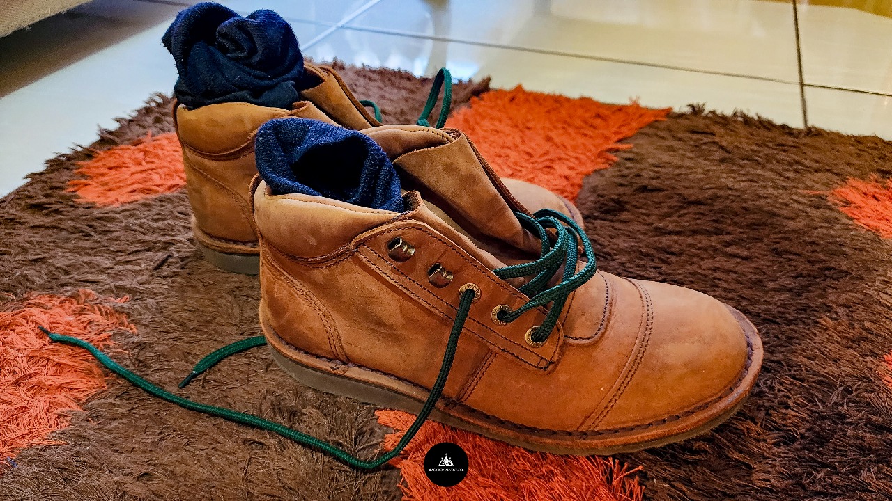 Overlanding through Northern Cape landscapes